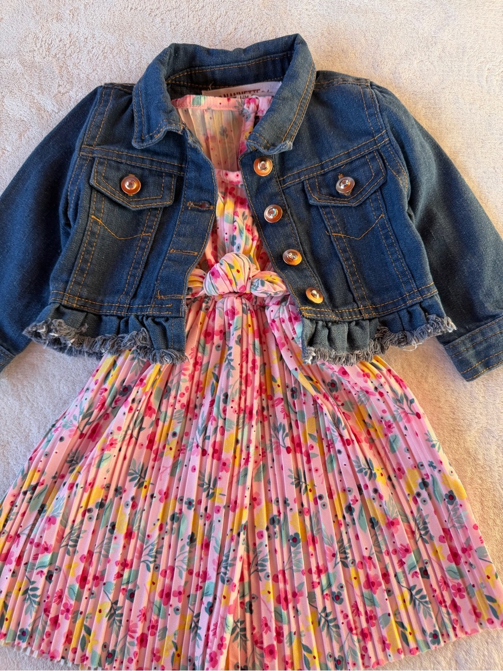 Girls Pink Floral Pleated Dress with Denim Jacket Size 12M - Picture 2 of 13